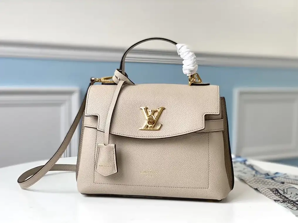 Repzbay EVER LOUIS VUITTON LOCKME MM BB 0523